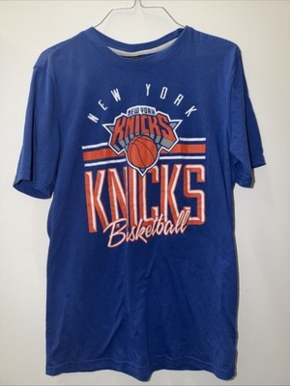 Unk New York Knicks Basketball NYC NBA Blue Small Mens Short Sleeve T-Shirt